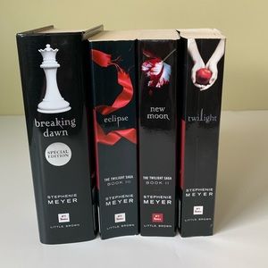 Twilight saga- like new